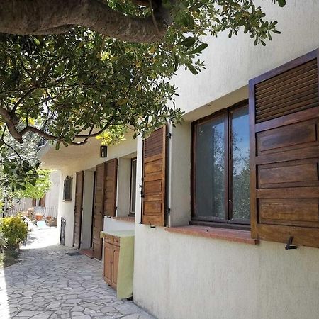 Bas De Villa Au Calme Villeneuve-Loubet Luaran gambar